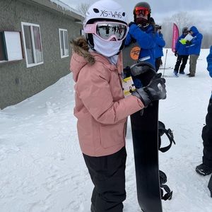 Pre loved North Face dryvent 550 girls 10/12 jacket